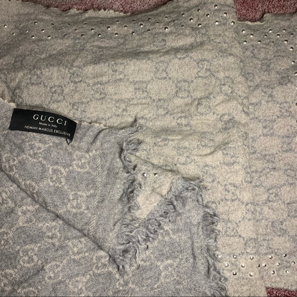 Gucci Accessories - Gucci Gray Silver Pearl Cashmere Scarf